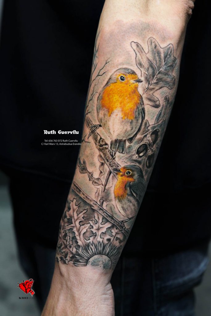 Tatuaje Petirrojos en Roble y Naturaleza - Ruth Cuervilu Tattoo - KM13 Studio - estudio de tatuajes erandio astrabudua bilbao bizkaia