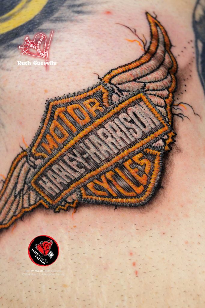 Tatuaje Parche Bordado Escudo Harley Davidson Harrison - Ruth Cuervilu Tattoo - KM13 Studio - estudio de tatuajes erandio astrabudua bilbao bizkaia